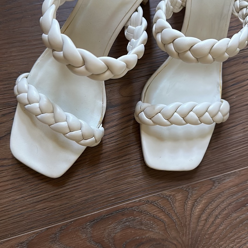 Soft Braided Sandals ivory Heels 9